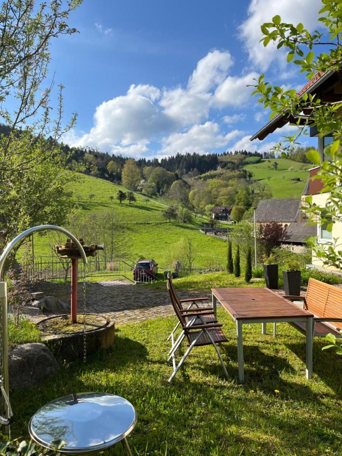 S-Suite Das Design-Ferienhaus Im Schwarzwald Biberach  외부 사진